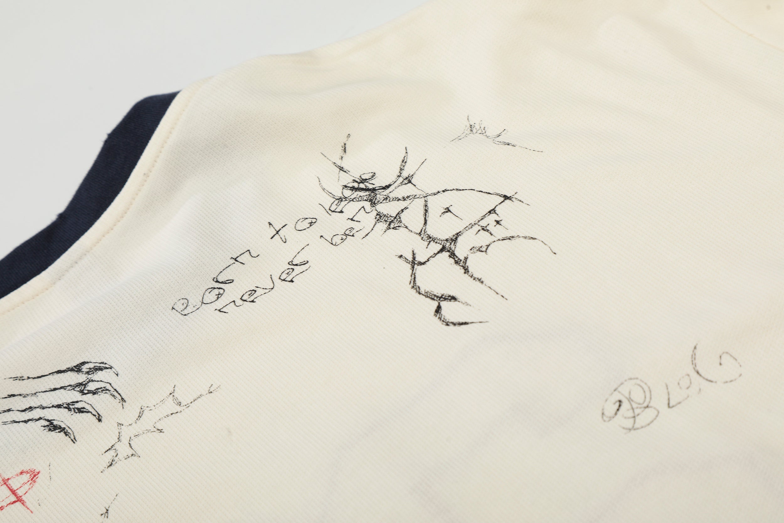 Omirad Vintage Graphic Long Sleeve Tee