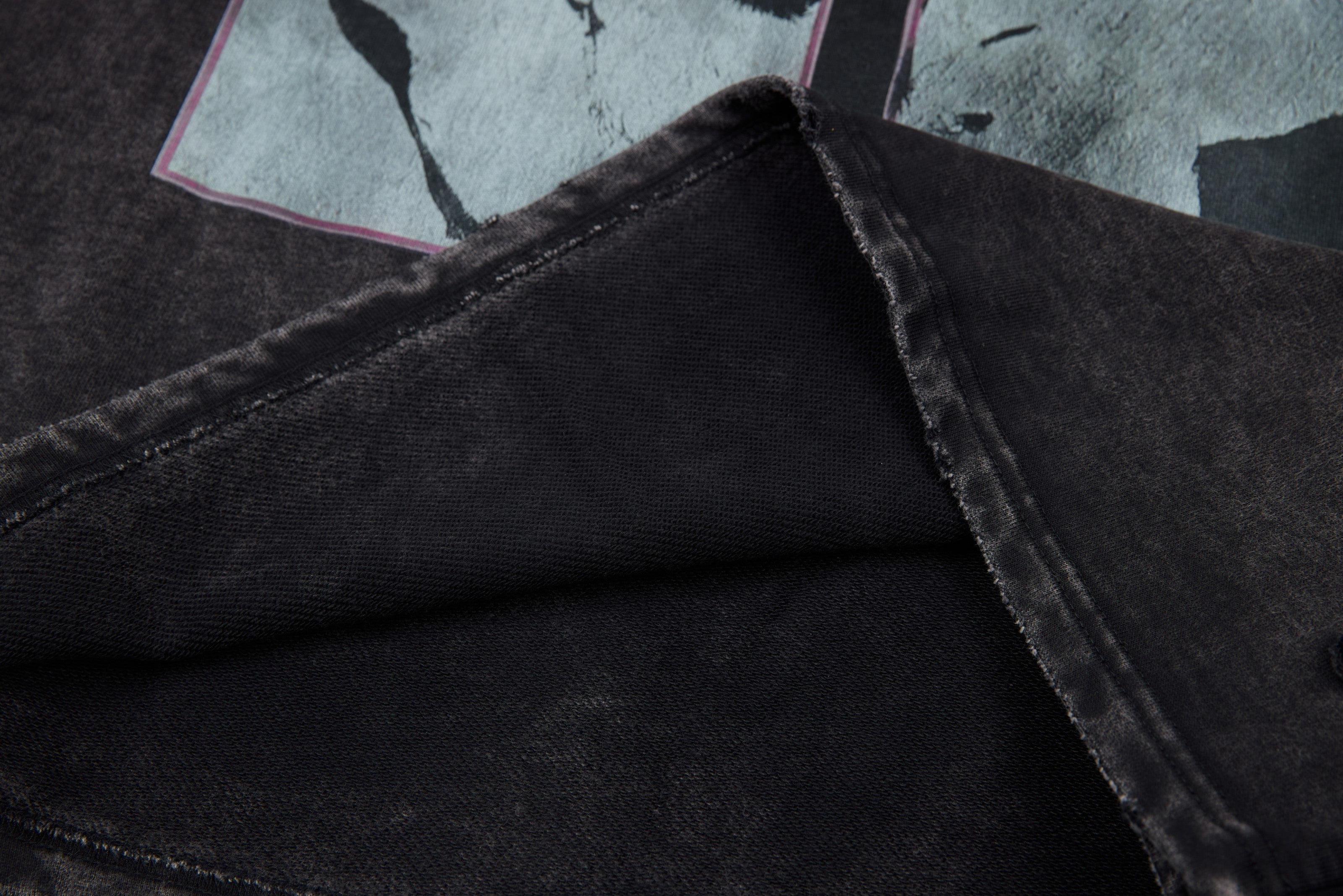 Omirad Vintage Graphic Long Sleeve Tee