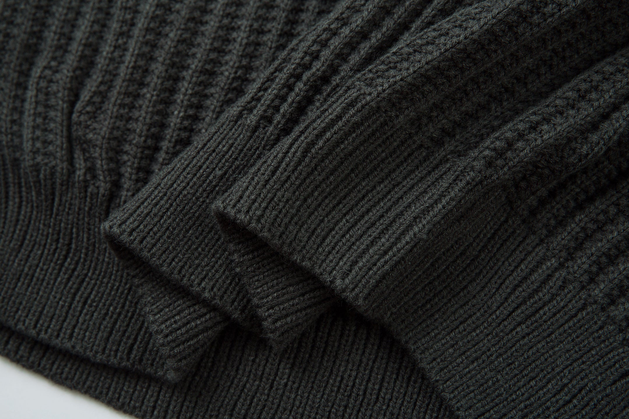 Omirad Minimalist Half-Zip Knit Sweater
