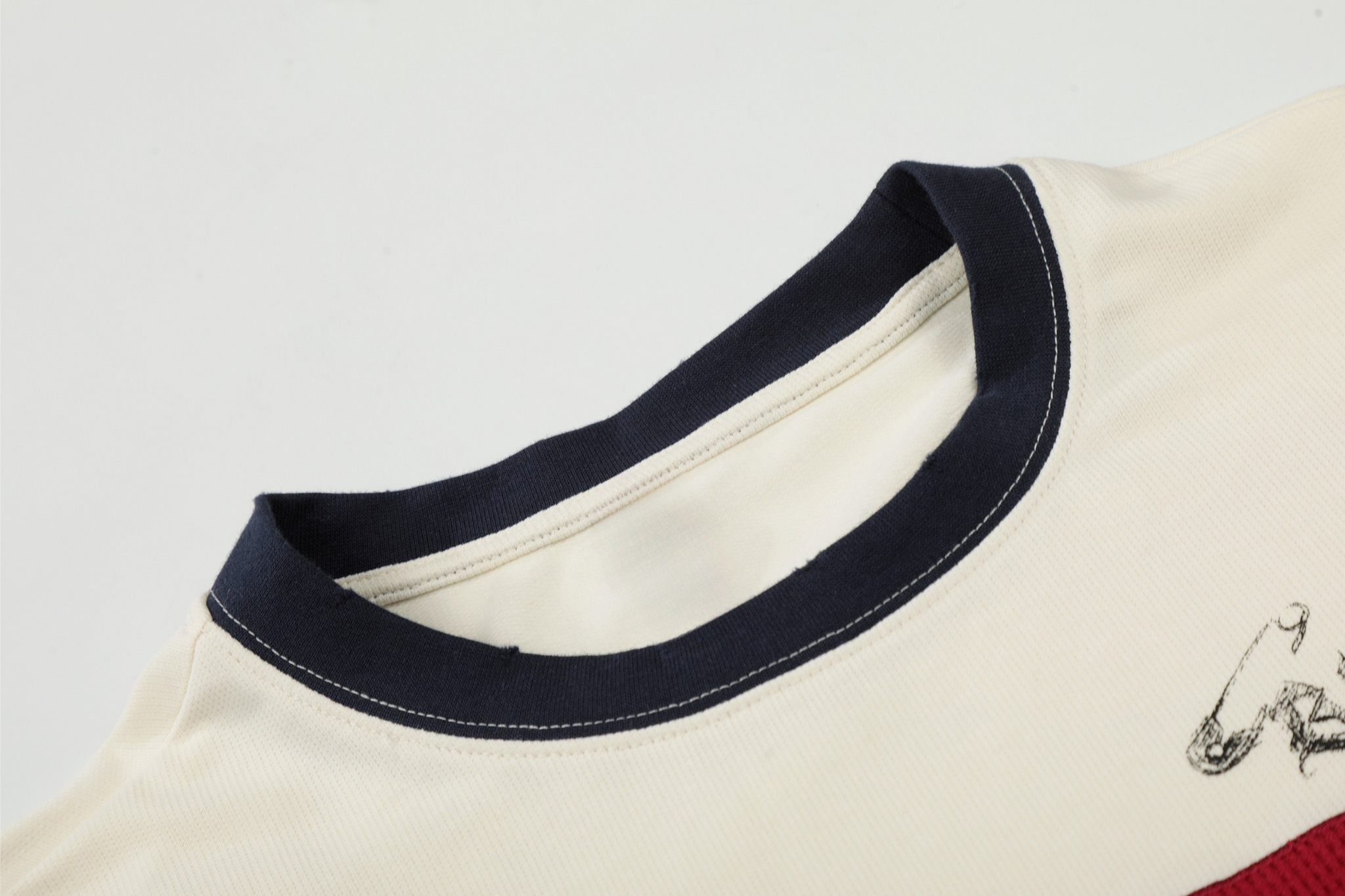 Omirad Vintage Graphic Long Sleeve Tee