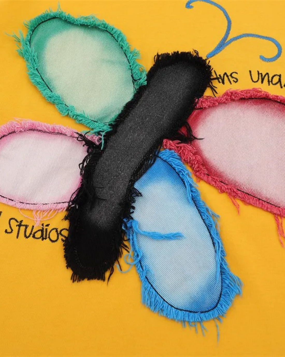 Patch Butterfly Oversized Tee