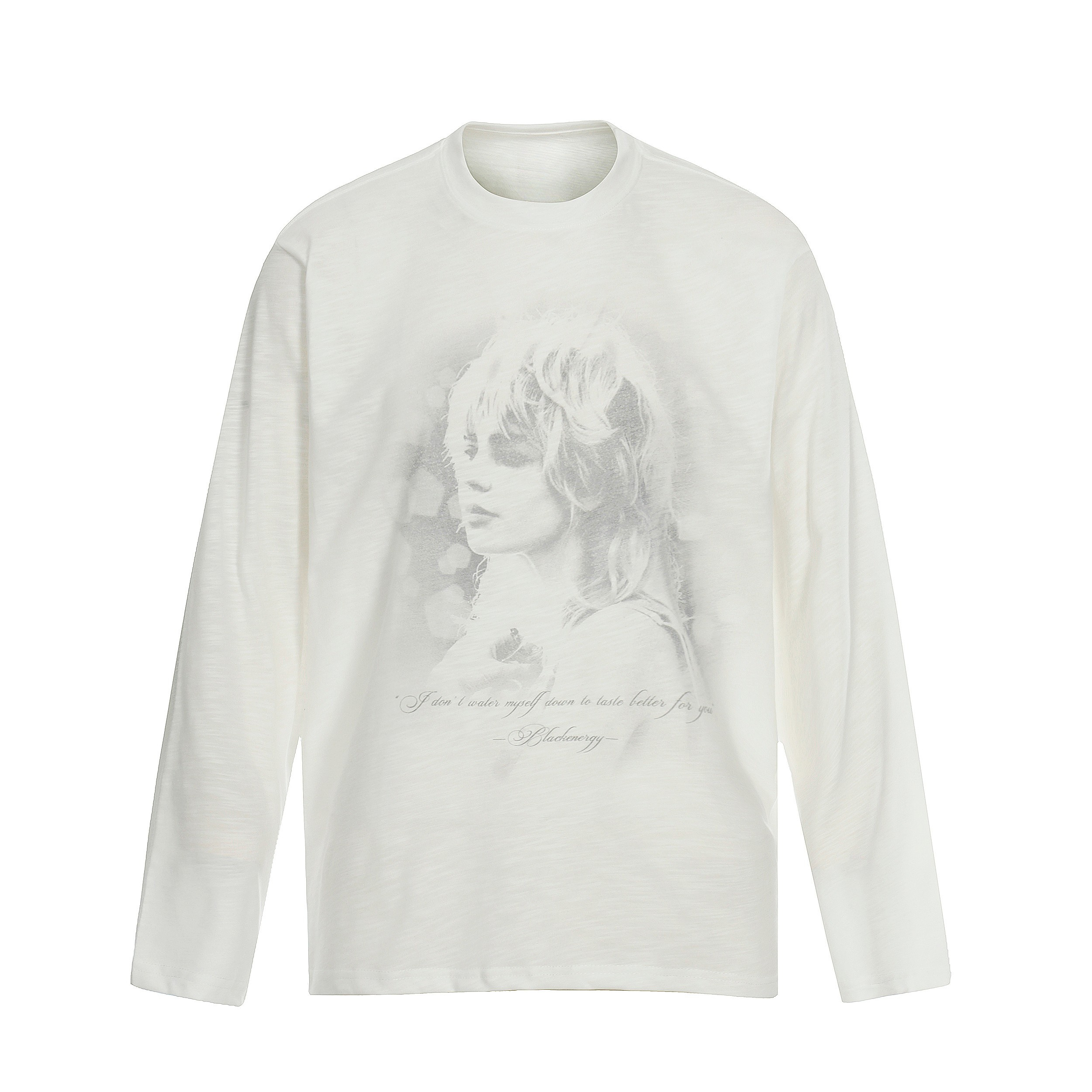 Omirad Vintage Portrait Graphic Long Sleeve Tee