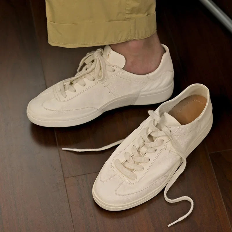 2024 Men’s Vintage White Leather Casual Low-Top Shoes – Breathable & Trendy
