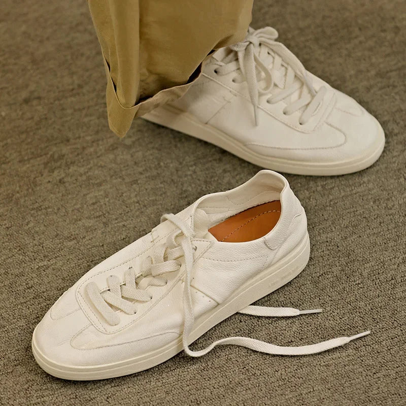 2024 Men’s Vintage White Leather Casual Low-Top Shoes – Breathable & Trendy