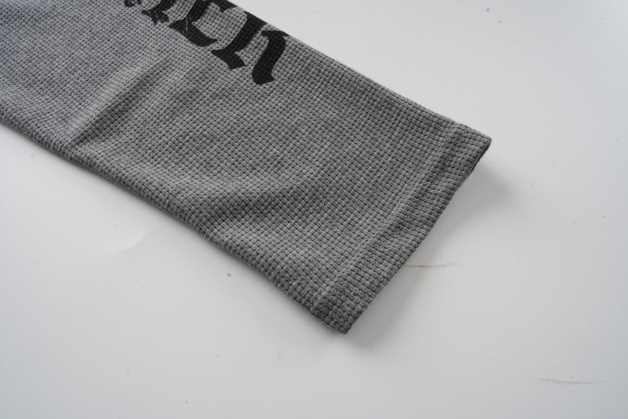 Omirad Vintage Graphic Long Sleeve Tee