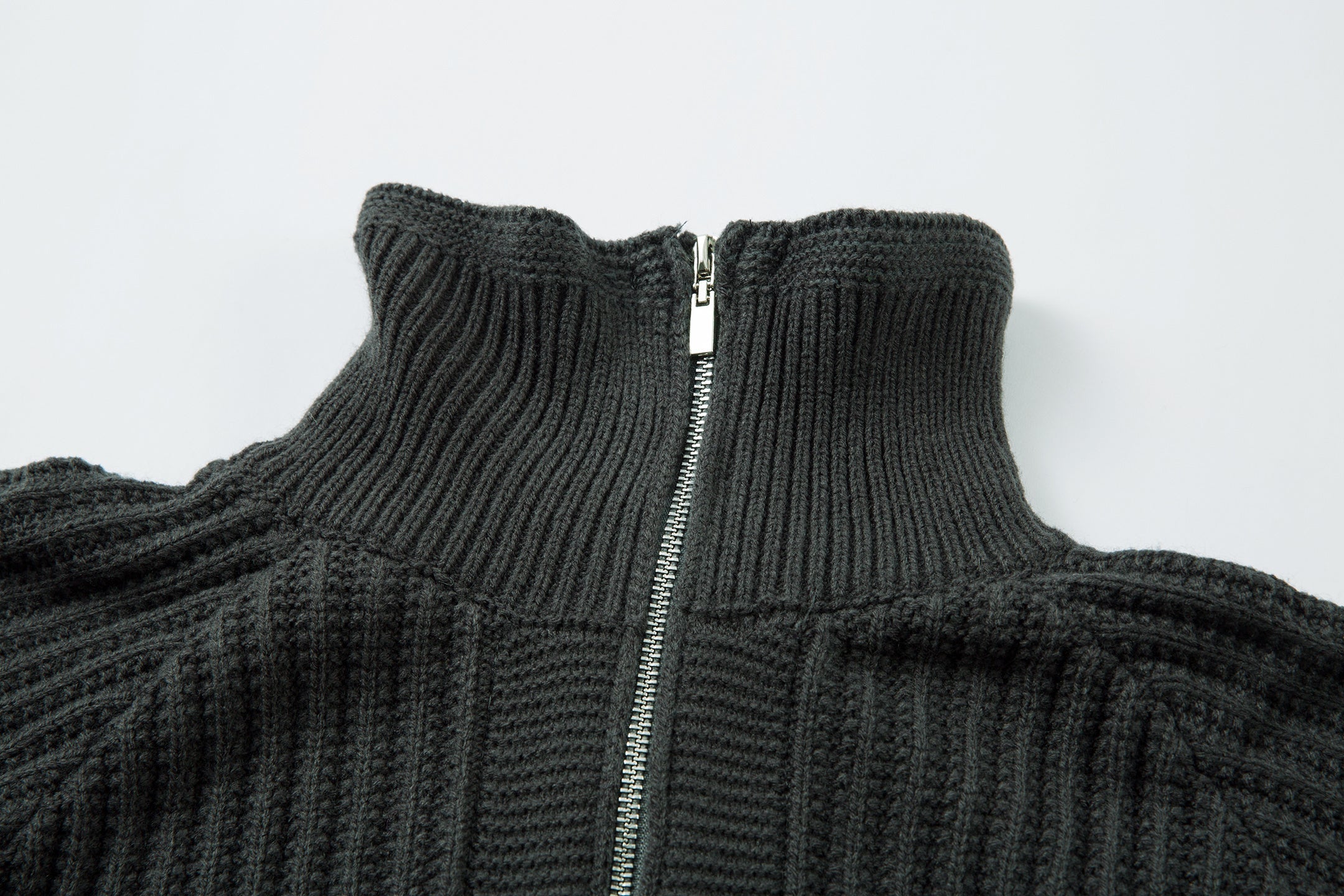 Omirad Minimalist Half-Zip Knit Sweater