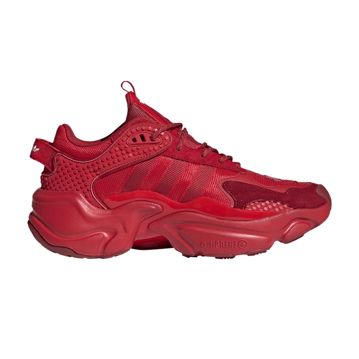 Angel Chen x Wmns Magmur Runner 'Scarlet'