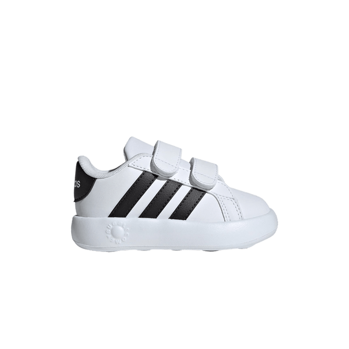 Grand Court 2.0 I 'White Black'