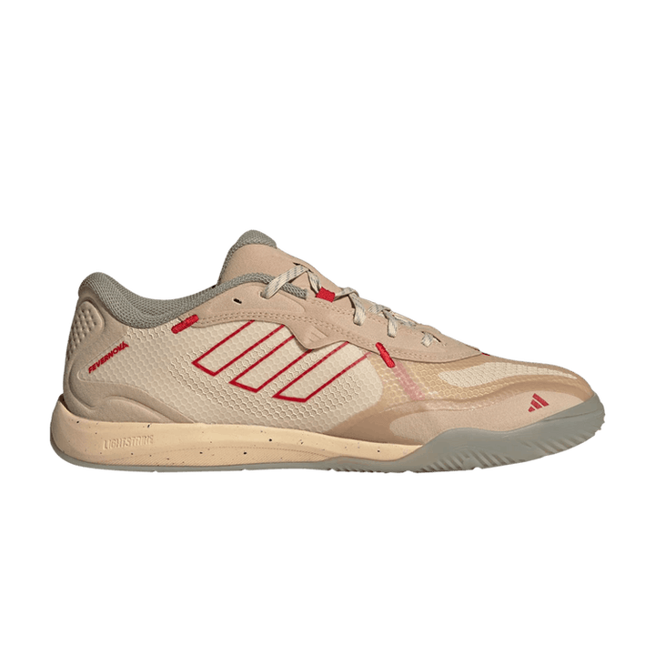 Fevernova Court IN 'Sand Strata Scarlet'