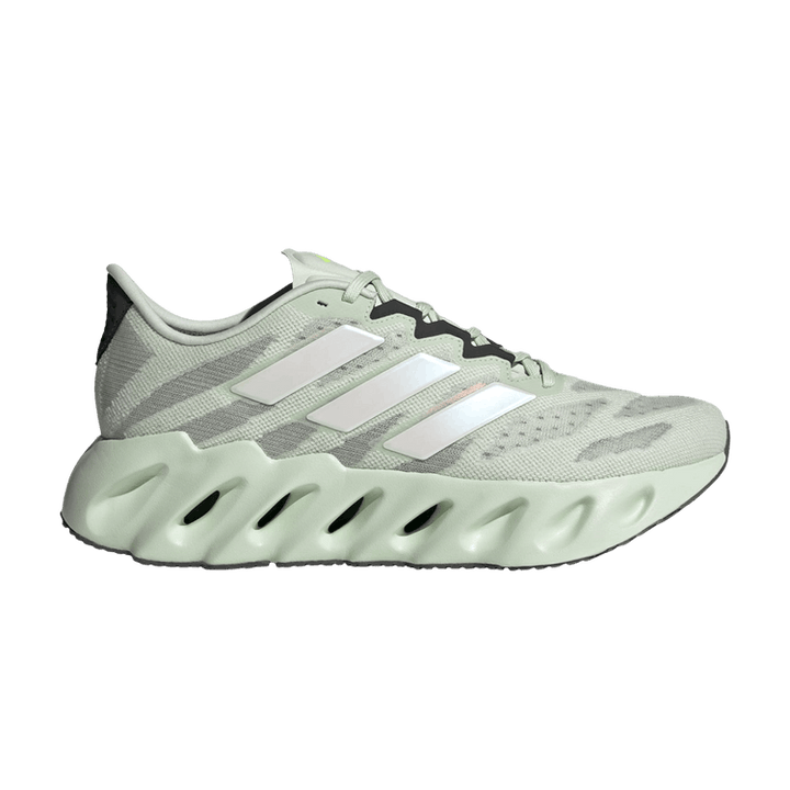 Switch FWD 'Linen Green'